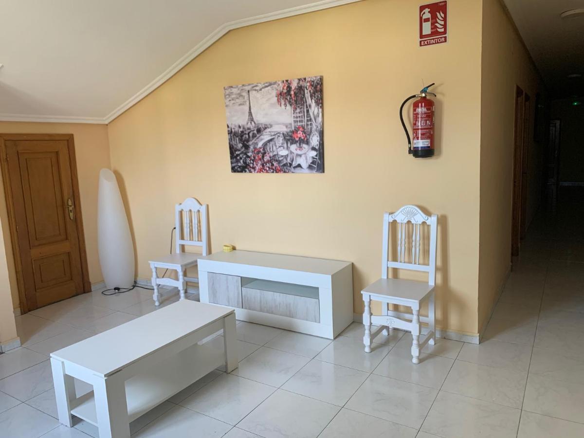 Hostal Sequeiros San Ciprián de Viñas Eksteriør billede