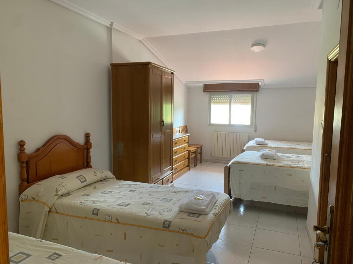 Hostal Sequeiros San Ciprián de Viñas Eksteriør billede